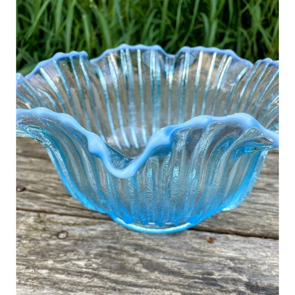 Vintage MCM Opalescent Blue Ribbed Ruffled Art Glass Bowl - Picture 15 of 16